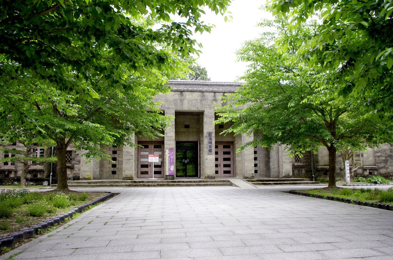 🏛️ 이와쿠니 조코칸 이미지 1